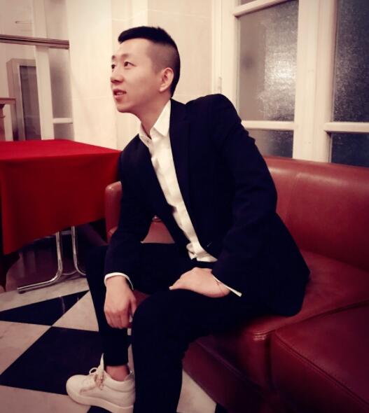 王小源定下目标欢乐斗段位进入前50 首次回应和小白龙长得不像