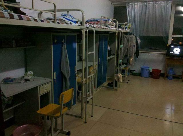 工厂包住,怎么还那么多人出去租房住?