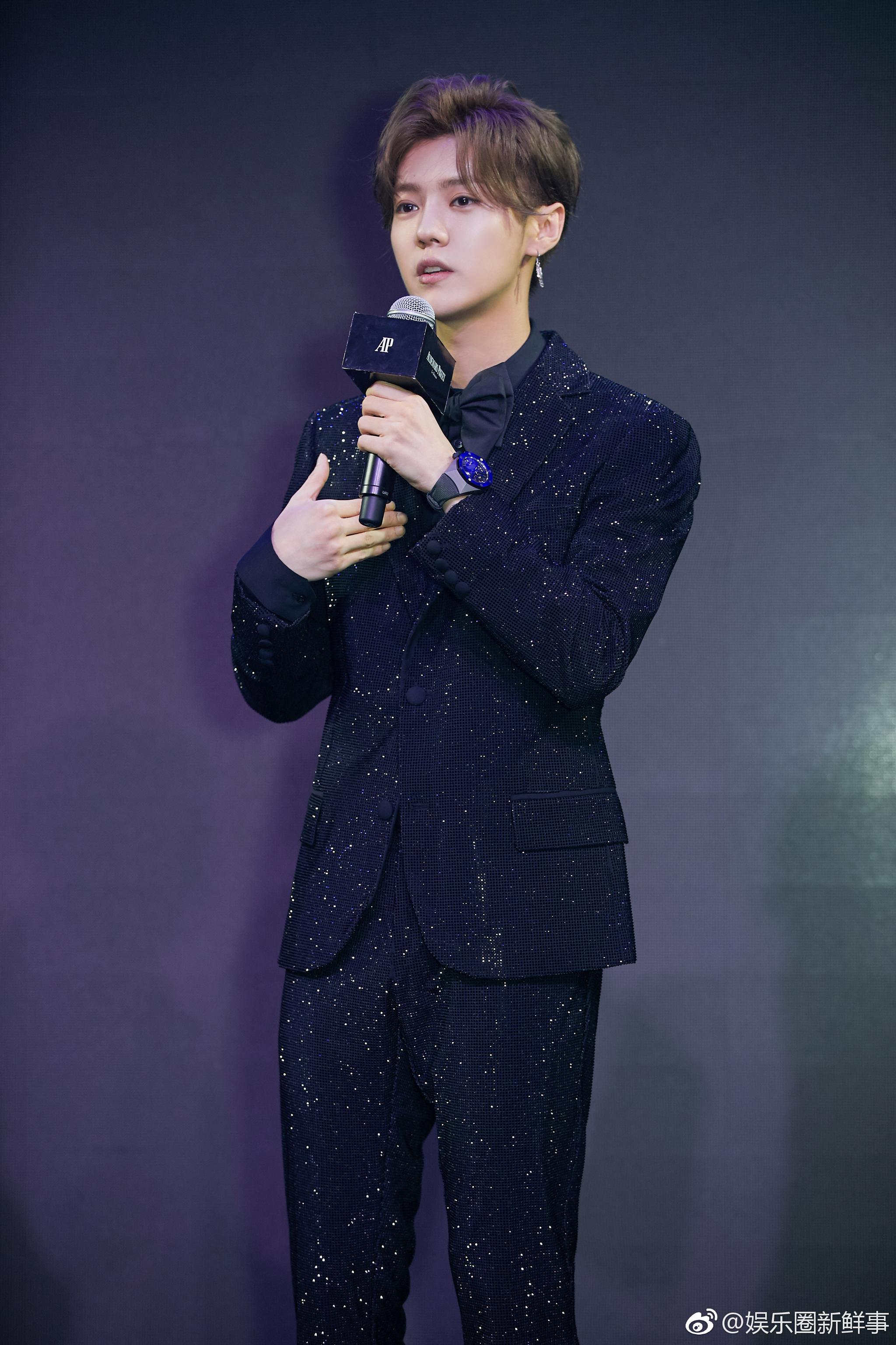 鹿晗 爱彼 代言人"驾驭常规