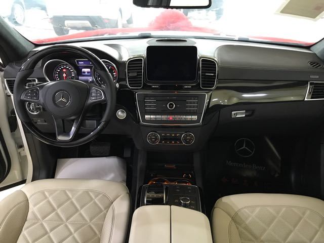 17款奔驰gls550加规版点滴细节彰显文化风采