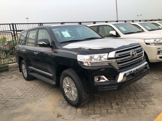 平行进口车丰田酷路泽4600gxr八气囊顶级v8越野车详解