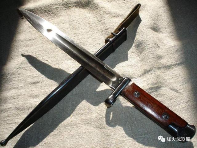 质量好到士兵驾驭不了的苏联步兵神器!小解SVT-40半自动步枪