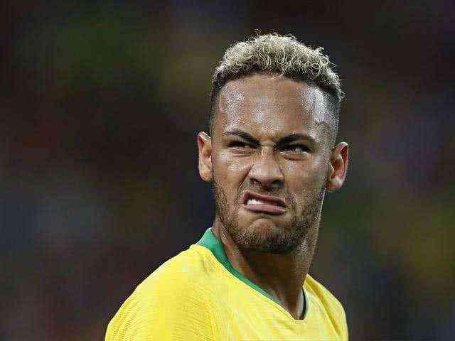 内马尔翻滚假摔被制作成游戏上架谷歌市场 人气极旺