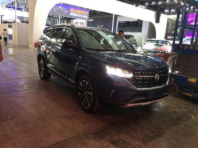 东风风行t7到店实拍, 尺寸比奥迪q5l还大, 配1.6t宝马发动机15万