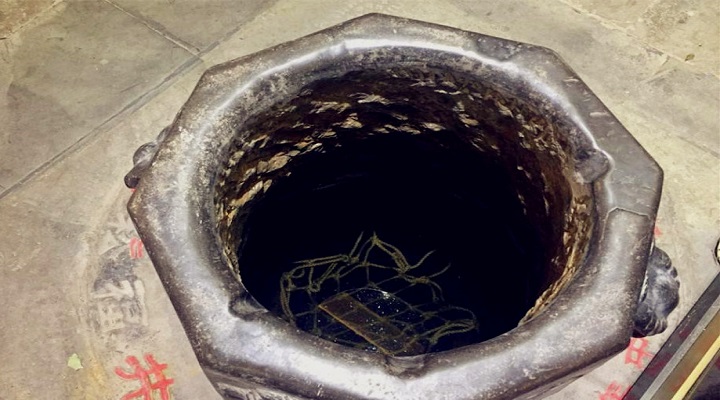 工人挖出的古井中找到稀世珍宝,专家:三国历史可能被颠覆