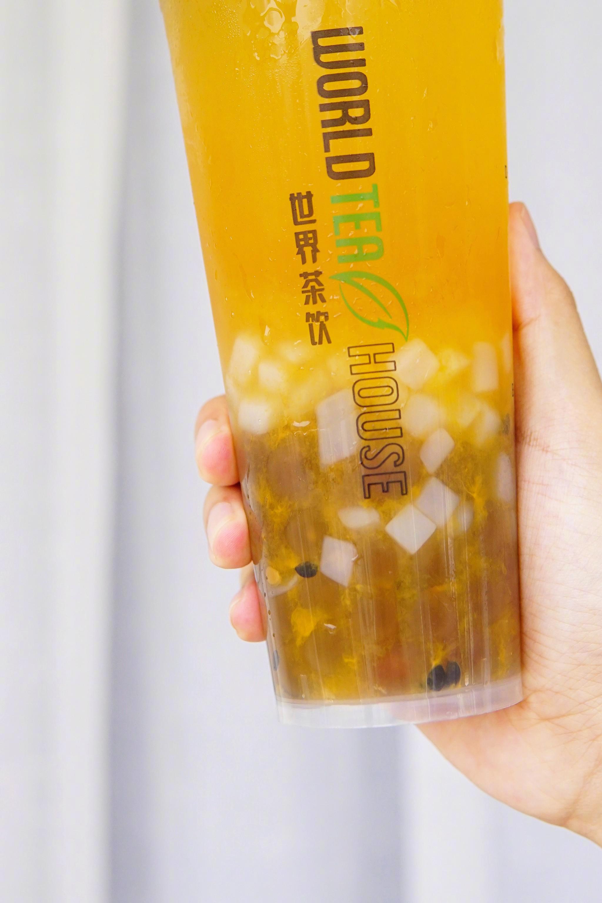 百香果饮品测评来啦!本肥宅喝了八家饮品店一共9款百香果饮品