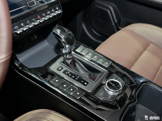 动力搭载来自沈阳航天三菱4a91t型1.