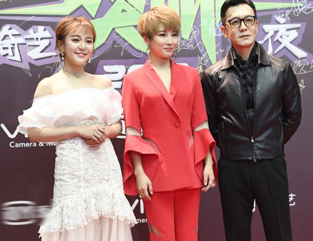 尖叫之夜主持人有看头,雅琴性感,李咏帅气,吴京老婆谢楠最吸眼