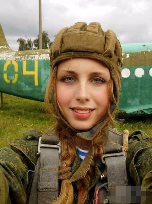 俄罗斯空降兵就是空军的特种部队,深入敌后作战很勇猛!