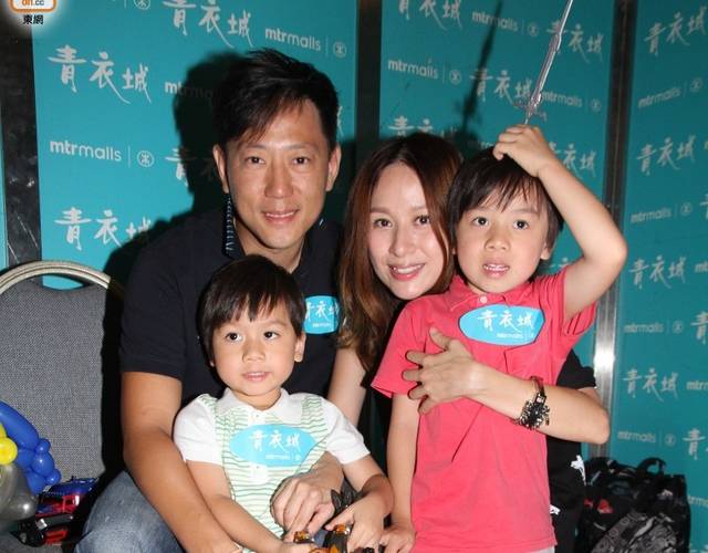 后嫁入豪门连生三胎,如今美满幸福|刘恺威|邝文珣|应德荣_新浪新闻