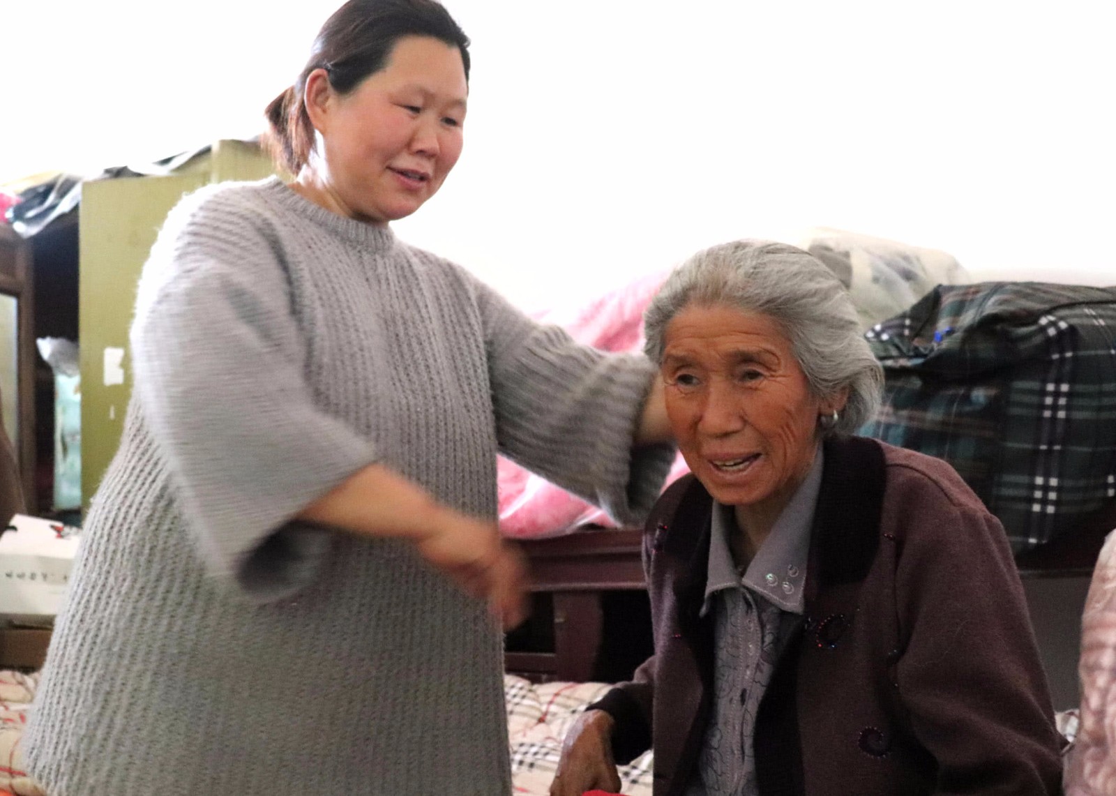 婆婆儿媳_婆婆儿媳一个老公视频