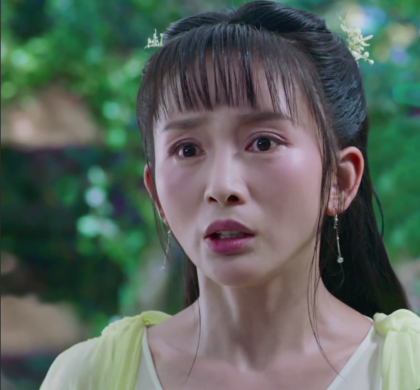 连翘的戏份似乎更少,而且,因为演员太瘦的缘故,总觉得连翘身上少了