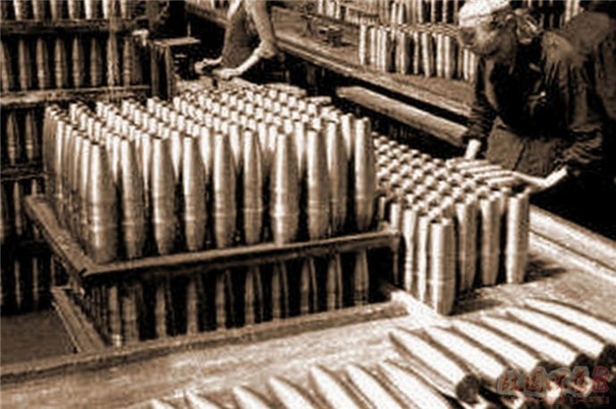 卫国战争(二战)时期的苏联兵工厂历史照片一组