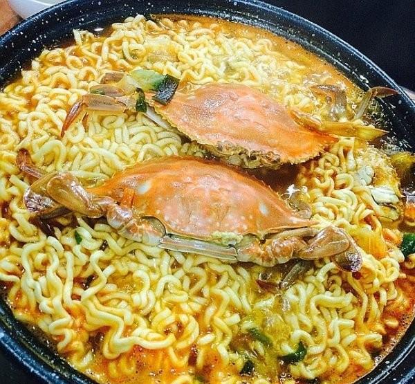 4种豪华又方便的泡面配料原来可以当满汉全席来吃