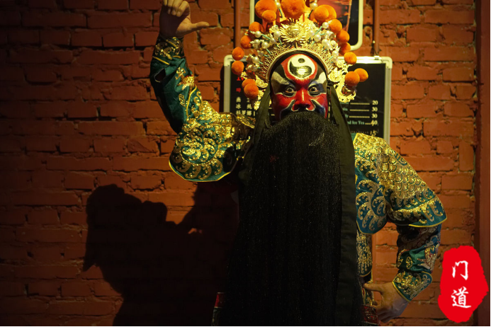 京剧四大行当,生旦净丑,演绎人生百态|京剧|花脸|老生_新浪新闻