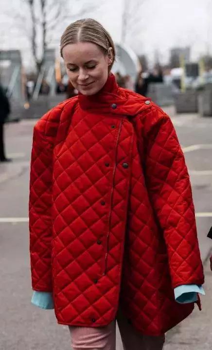 gucci新品不就是奶奶同款花棉袄?网友:土到极致就是潮