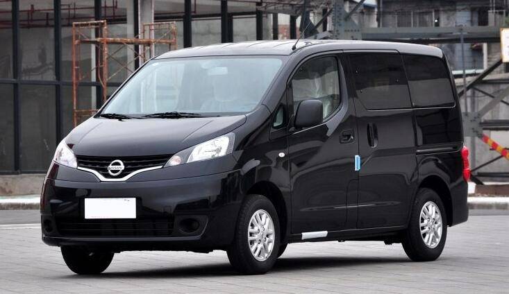 5万多是选13年日产nv200还是09年大众途安,谁更适合家用?