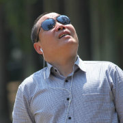 编剧导演鲁克