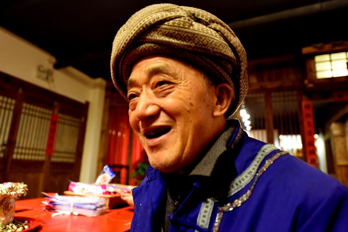 颇具土味的展示下里巴人也同样阳春白雪