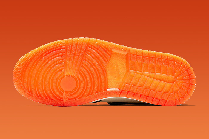 女生专属限量鞋款air jordan 1 satin "shattered backboard"