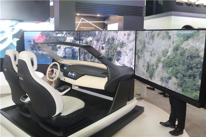 2018亚洲ces展上起亚的"黑科技": hmi智能驾驶舱