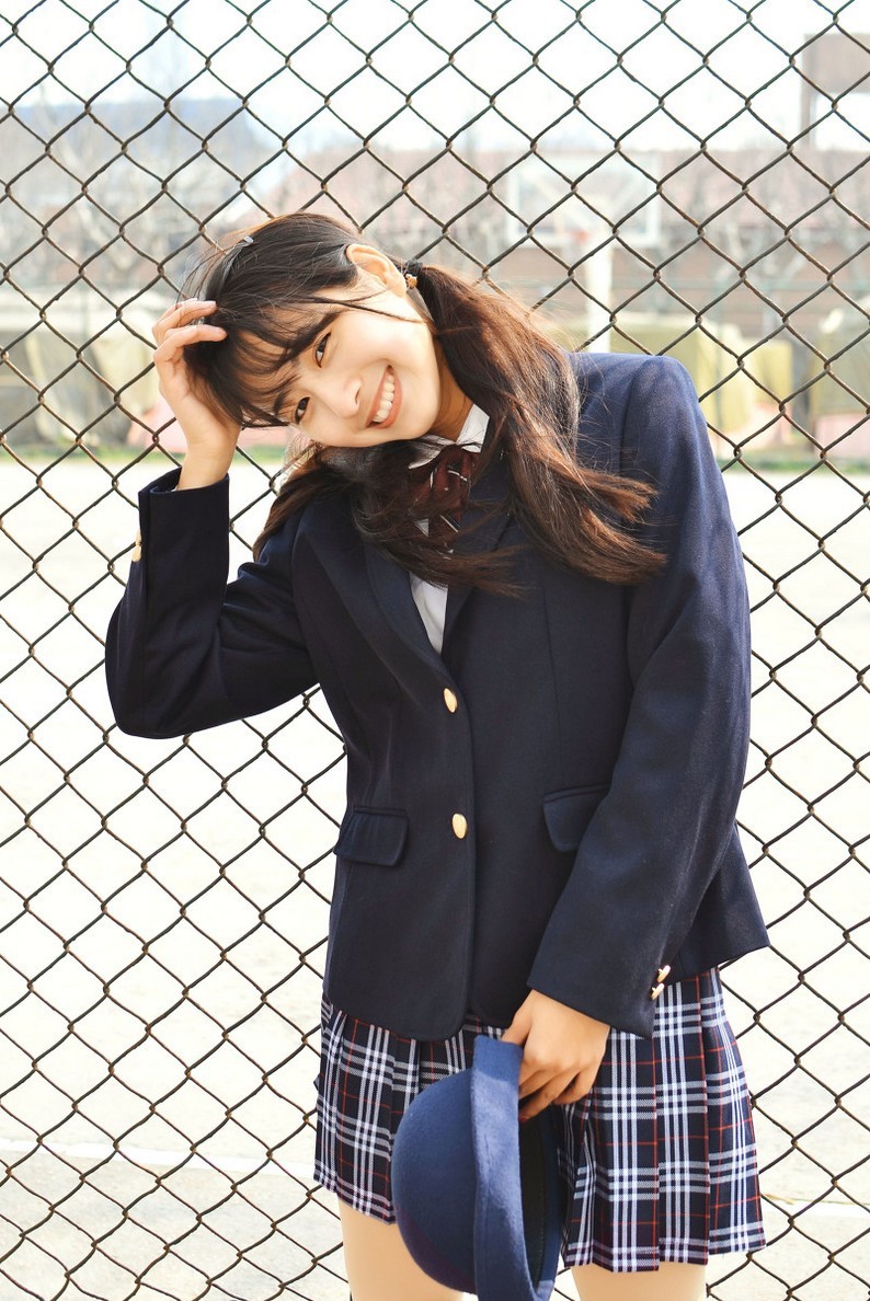 美图分享日本清纯学生妹甜美日常写真照