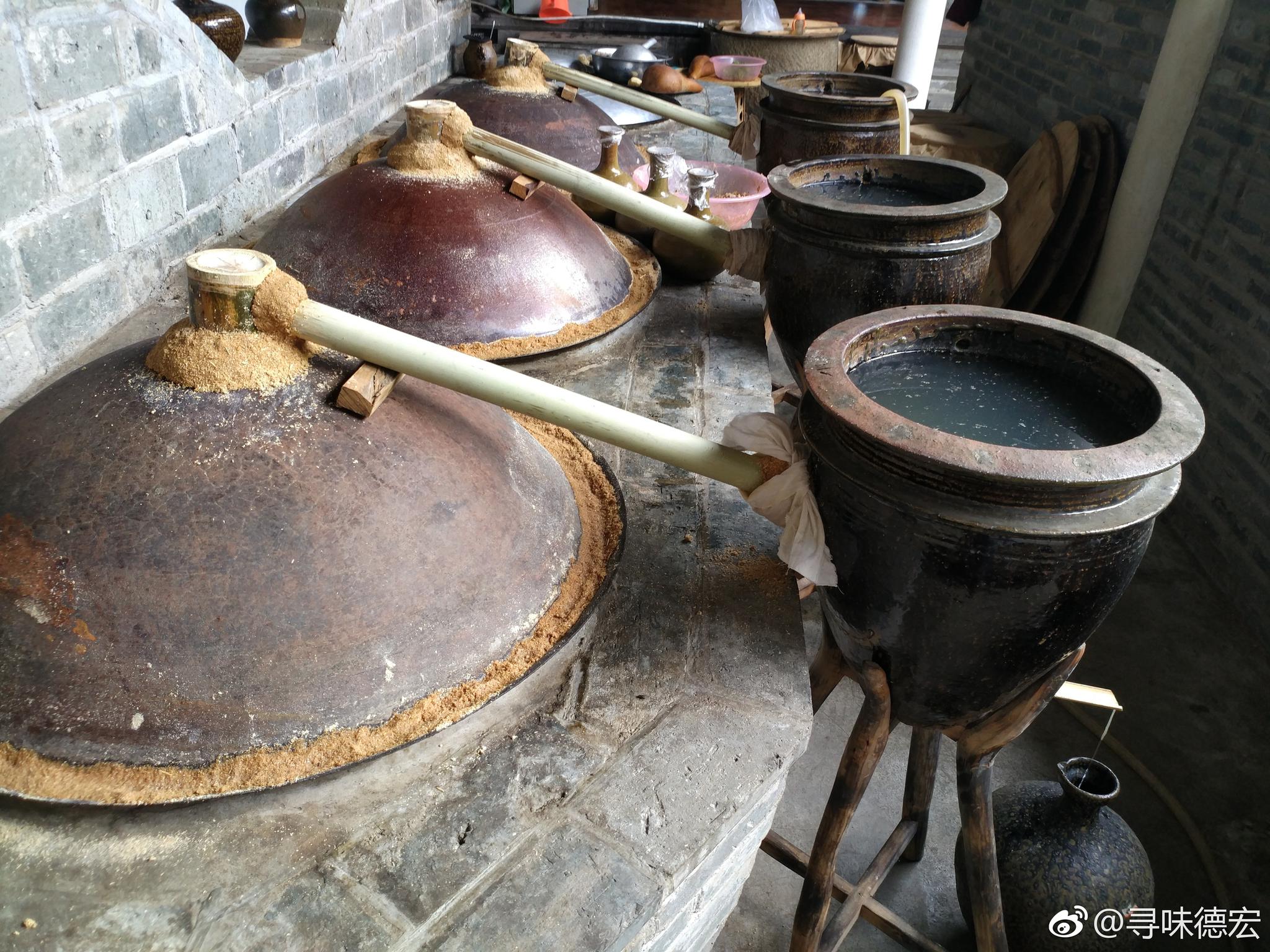 原来傣族牛屎酒是这样酿造的