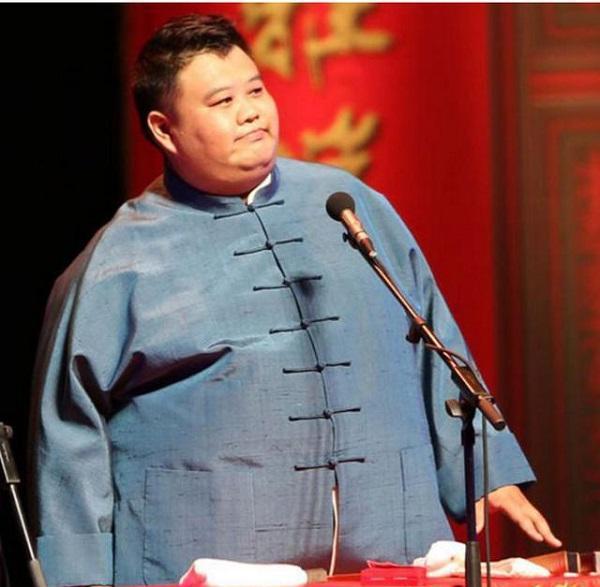 孙越晒瘦身成功自拍照网友调侃像韩红孙越搞笑回应