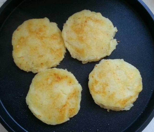 土豆淀粉烙饼图片