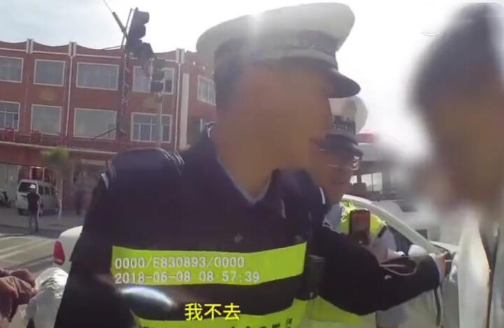 复读生高考发挥不理想痛哭弃考 高中复读是一