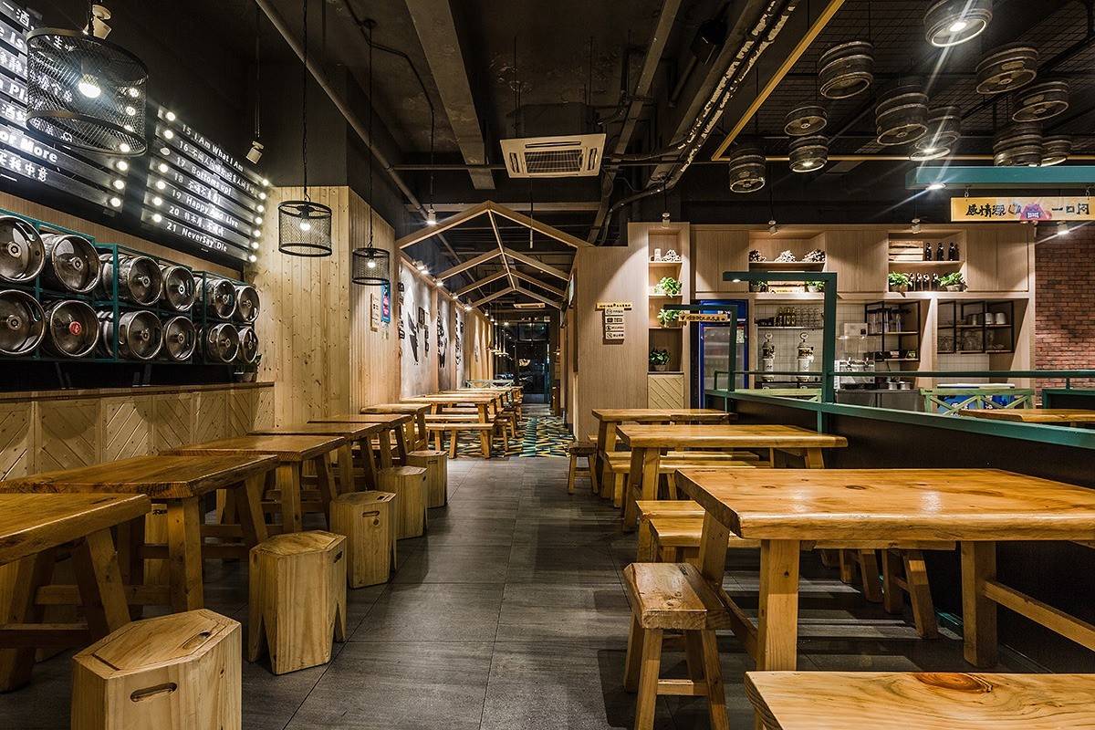 来一场欢聚时光烧烤party吧教你烧烤店该如何设计