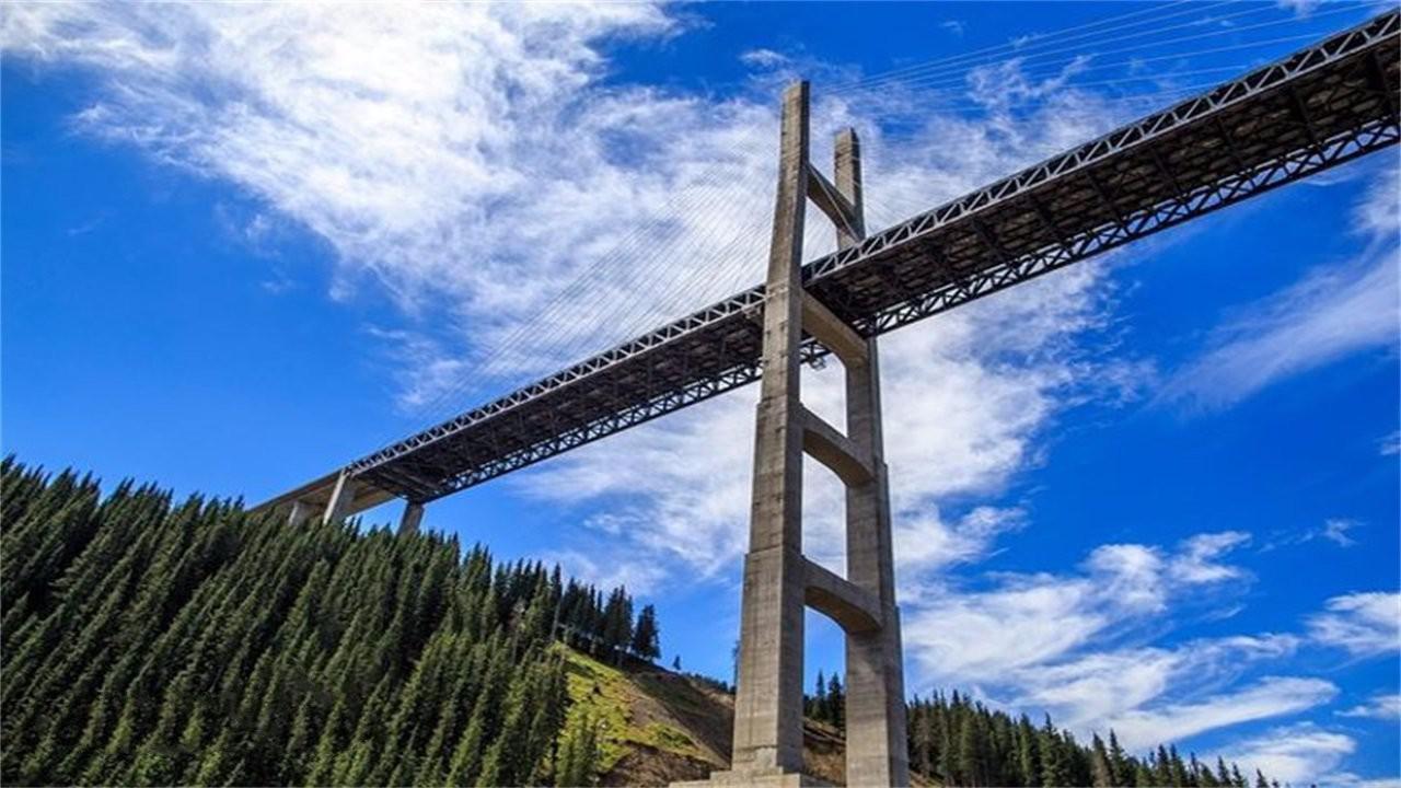 中国第一座双塔双索面钢桁梁斜拉桥,桥梁界的又一重大突破!