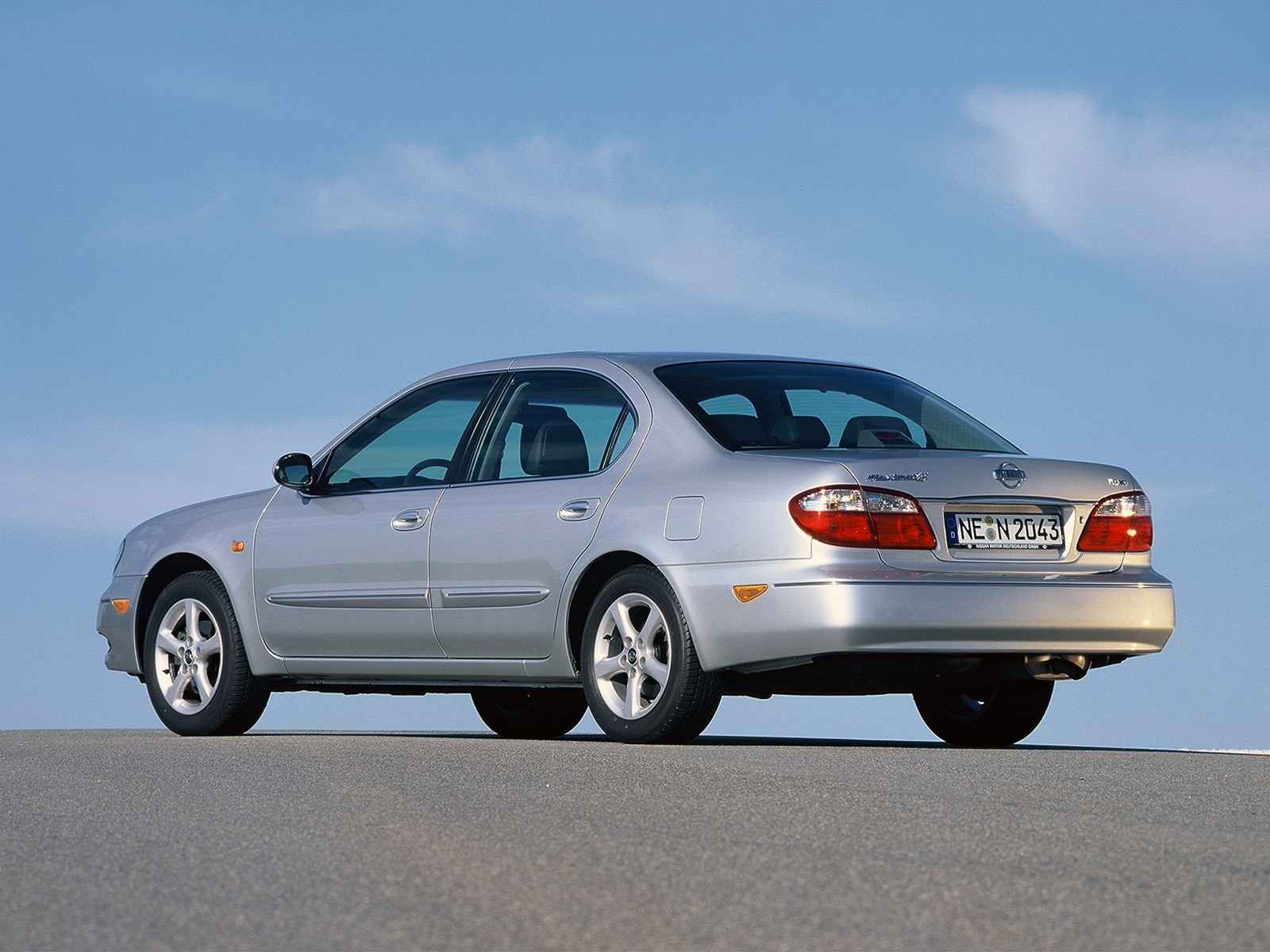 老车回顾 日产风度(a33)