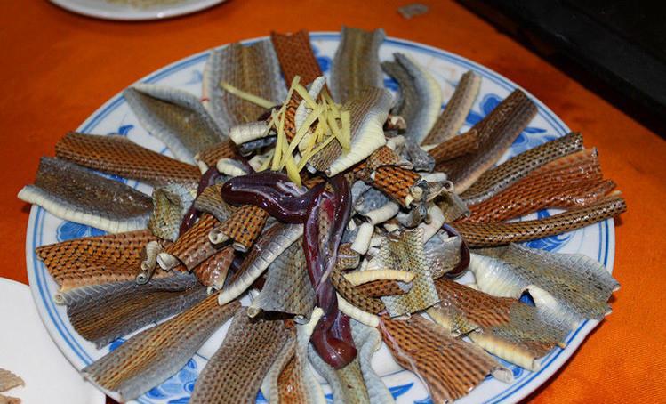 俗称"龙虎斗"的龙虎凤烩你们有几个人吃过?