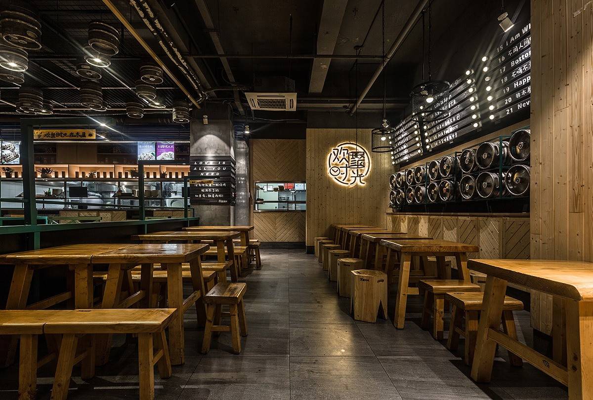 来一场欢聚时光烧烤party吧教你烧烤店该如何设计