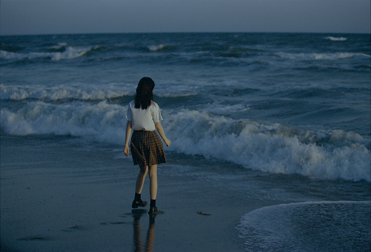 等下一个天亮把偷拍我看海的照片送我好吗?by