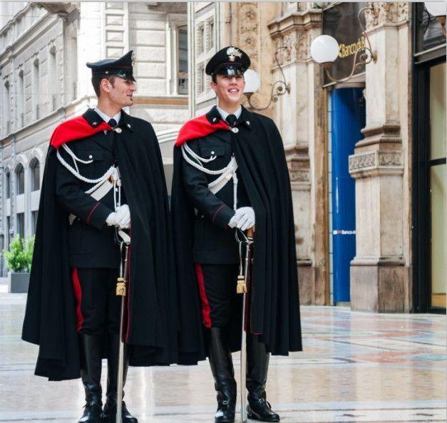 世界上最漂亮的军服迷妹意大利的秘密帅到惨绝人寰