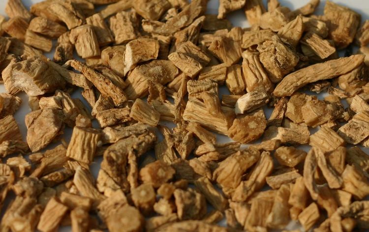 春季鼻炎高发药物治疗刺激太大教你3招不吃药也能告别鼻炎