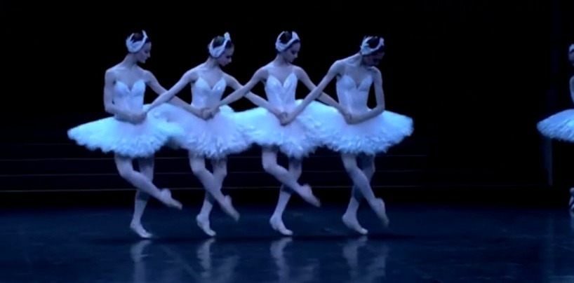 经典绝美的芭蕾舞巨作《天鹅湖之四小天鹅》芭蕾