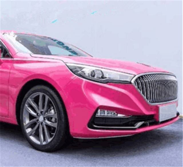 四川一男子加价10000提粉色红旗h5选粉色原因只是为了女友