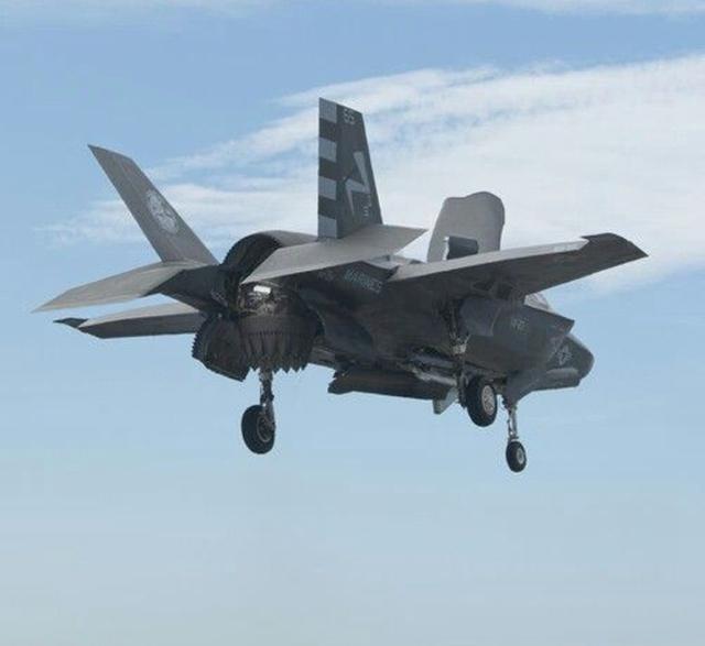 美承认f35垂直起降技术来自俄罗斯:雅克141曾令西方十分羡慕