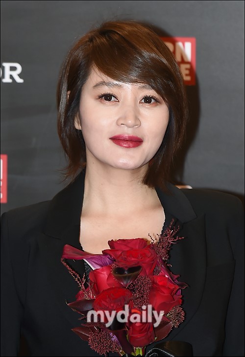 韩国女艺人金惠秀京畿道出席手表品牌宣传活动