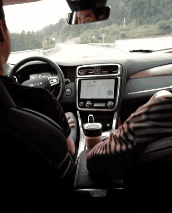 开车时这项配置千万要谨慎使用,目前已造成多人追尾