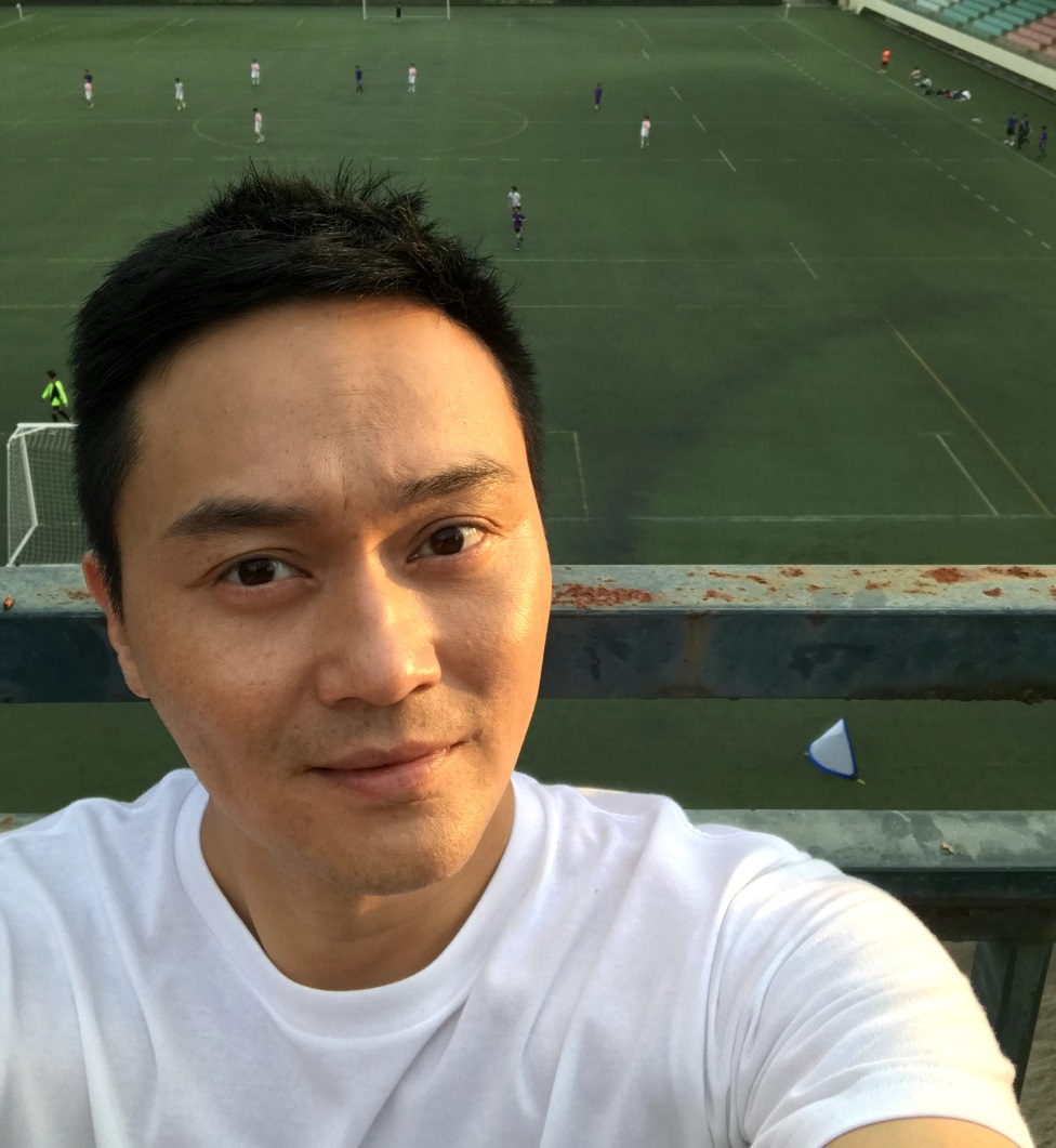 47岁张智霖养生为帮助更多人,错过一次救人机会而感到遗憾