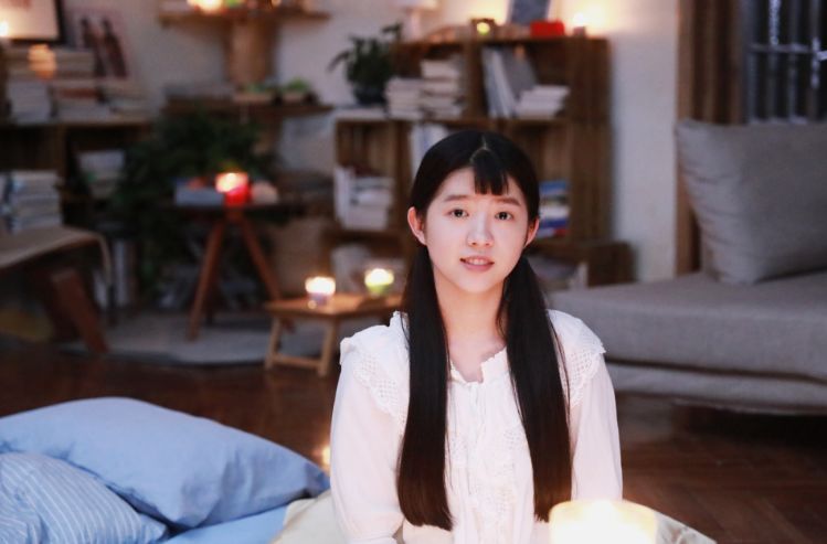 在不久前热播的《结爱·千岁大人的初恋》里,何蓝逗就因为饰演了"