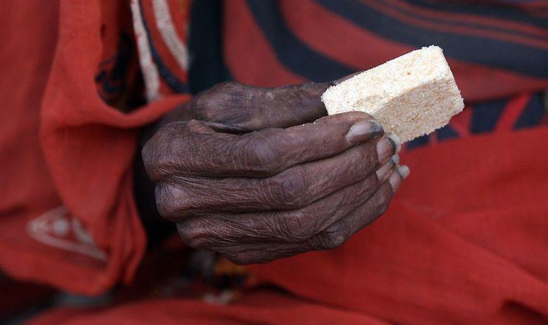 这里是人类如今最苦难的地方, 连牛都瘦成了皮包骨?