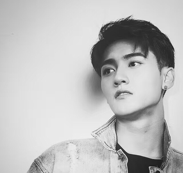 两世欢开机书呆子刘帅陷奇案