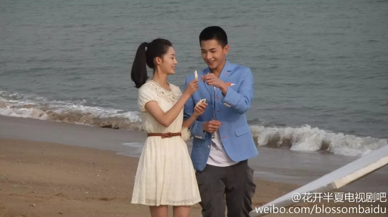 同演《花开半夏》,杨洋已成一线明星,而作为男主的他却无人问津