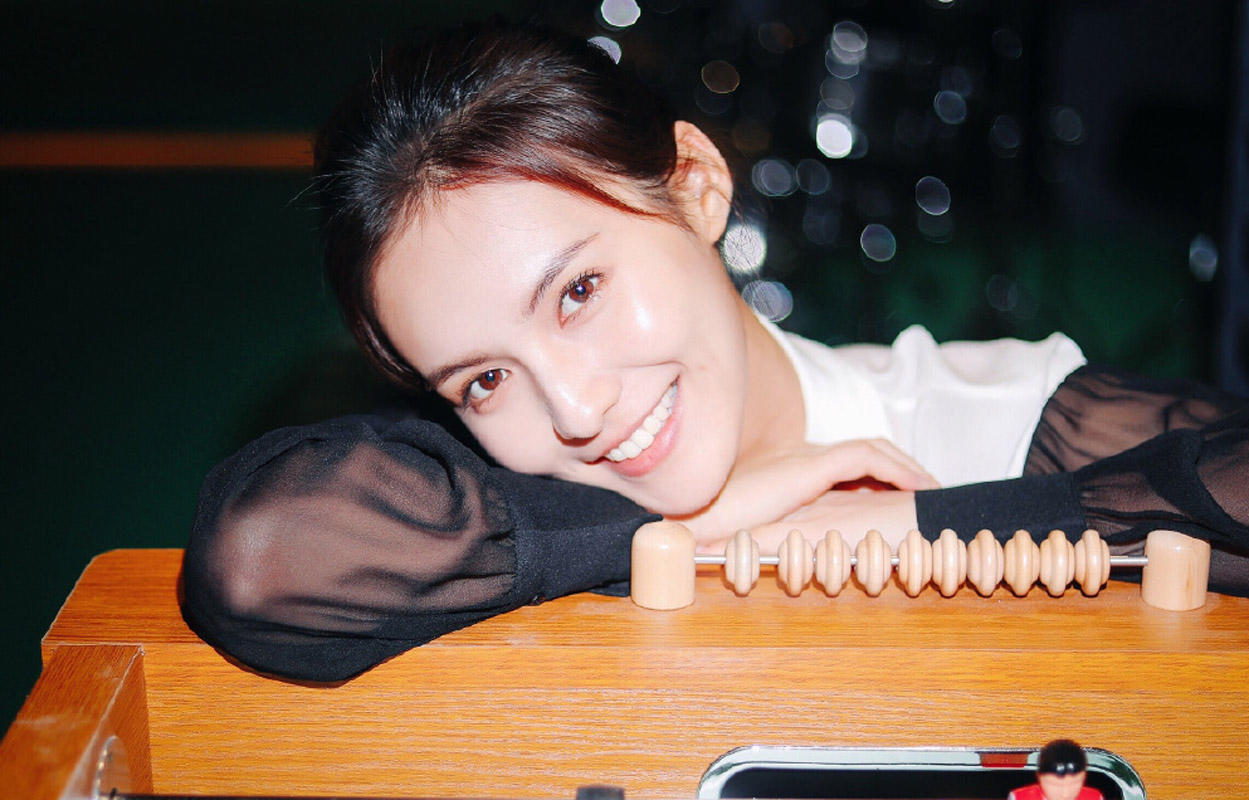 郭子千清新动感可人写真