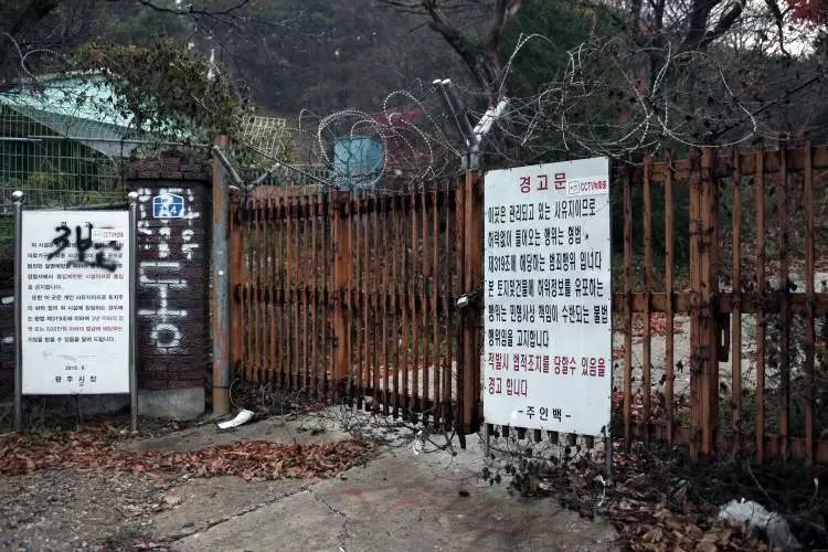 昆池岩也就那样伪纪录片形式说到底还不是人吓人